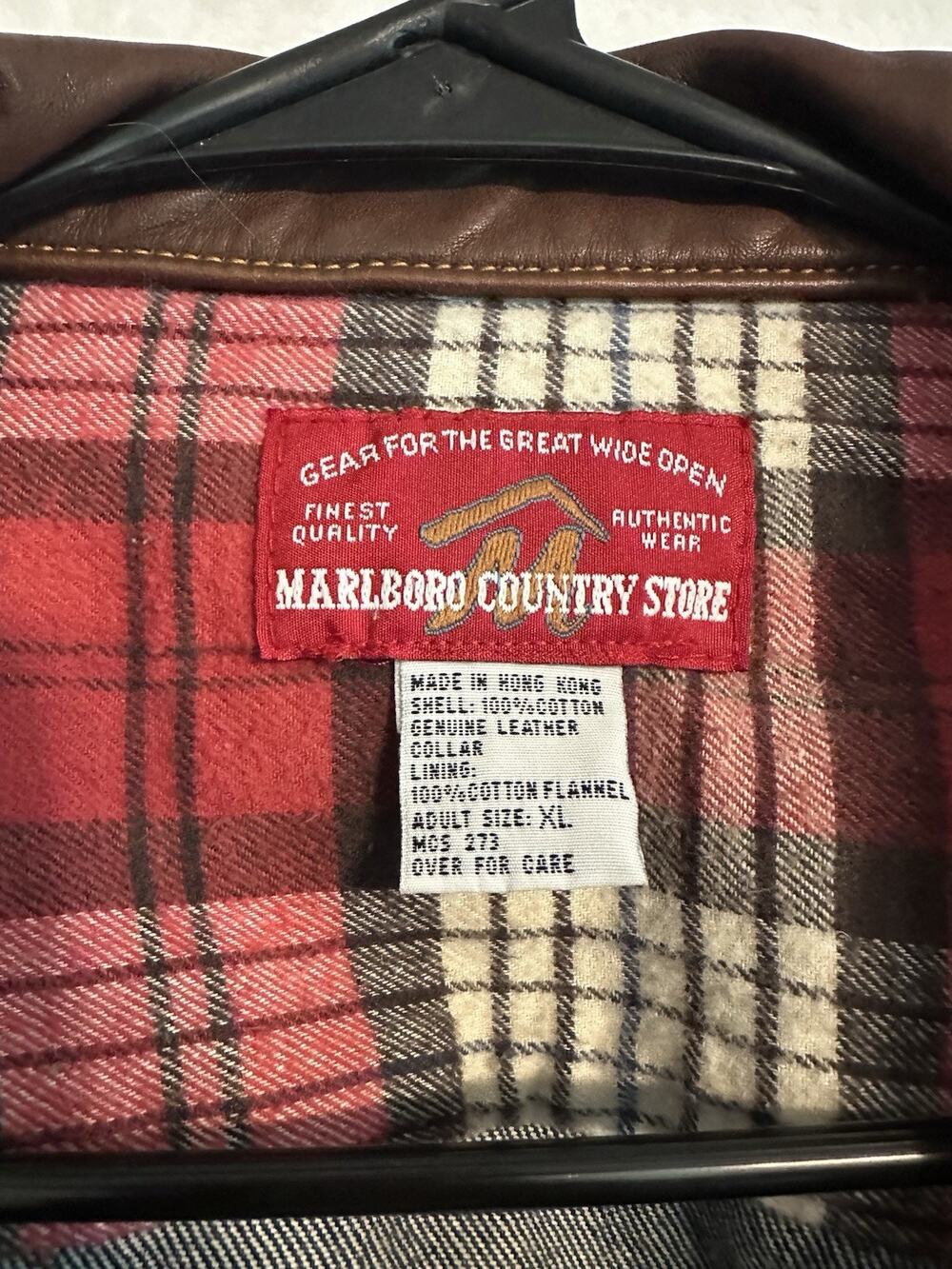 Vintage Marlboro Country Store Men’s Blue Denim Jacket XL